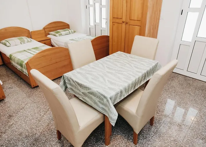 Aequum 3* Okrug Gornji