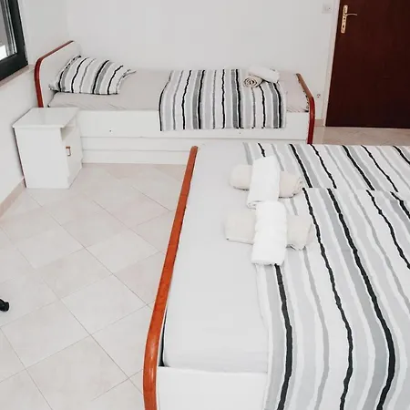 Villa Aequum Okrug Gornji