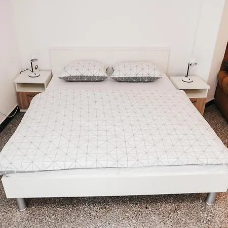 Guest house Villa Aequum Okrug Gornji