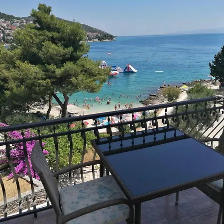 Guest house Villa Aequum *