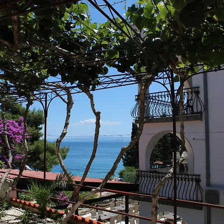 Guest house Villa Aequum