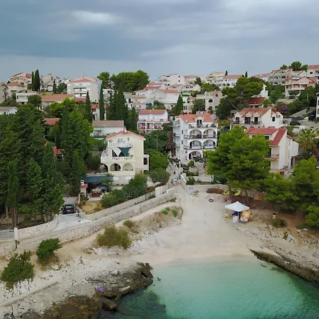 Guest house Villa Aequum